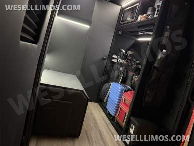 2024 Maybach Trim Elite Cruiser with Bathroom and Closet Auto Elite Mercedes-Benz Sprinter - Sprinter for Sale in Elkhart, IN - Photo 4