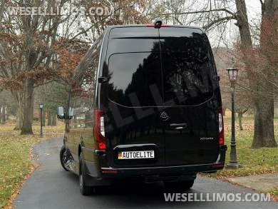 2024 Maybach Trim Elite Cruiser with Bathroom and Closet Auto Elite Mercedes-Benz Sprinter - Sprinter for Sale in Elkhart, IN - Photo 8