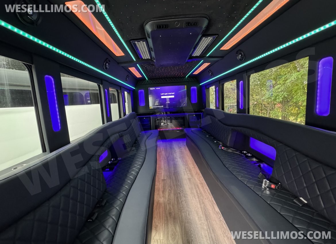 Photo of Limo Bus for sale: 2020 Chevrolet E455 24" by Executive