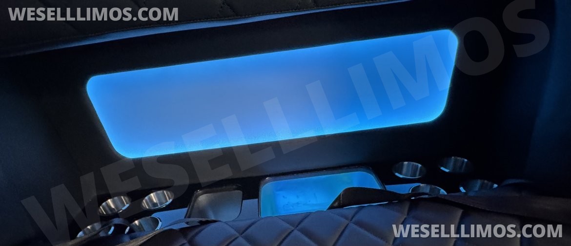 Photo of Limo Bus for sale: 2020 Chevrolet E455 24" by Executive