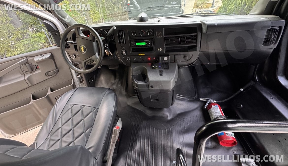 Photo of Limo Bus for sale: 2020 Chevrolet E455 24" by Executive