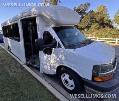 2020 Executive Chevrolet E455 Limo Bus - Limo Bus for Sale in Los Angeles, CA - Photo 24