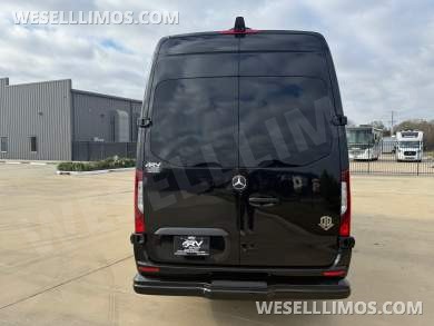 2026 OGV Luxury Coach OGV Luxury Coach V-Cruise 10OB Full Wall Partition Sprinter - Sprinter for Sale in Baton Rouge, LA - Photo 24