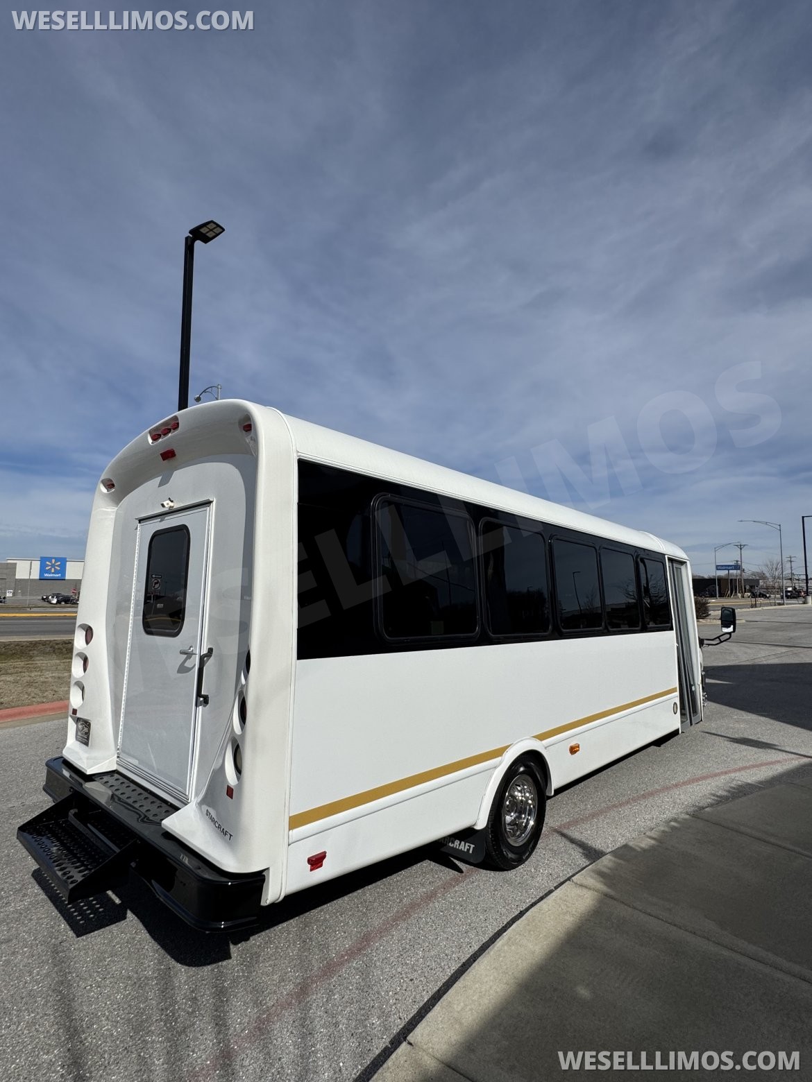Photo of Shuttle Bus for sale: 2015 Ford 28px MVP Shuttle 27" by Starcraft