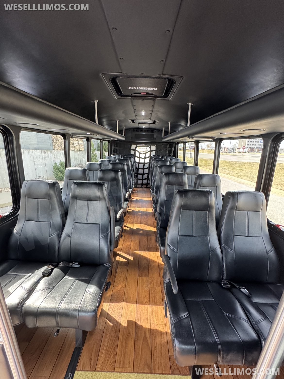 Photo of Shuttle Bus for sale: 2015 Ford 28px MVP Shuttle 27" by Starcraft