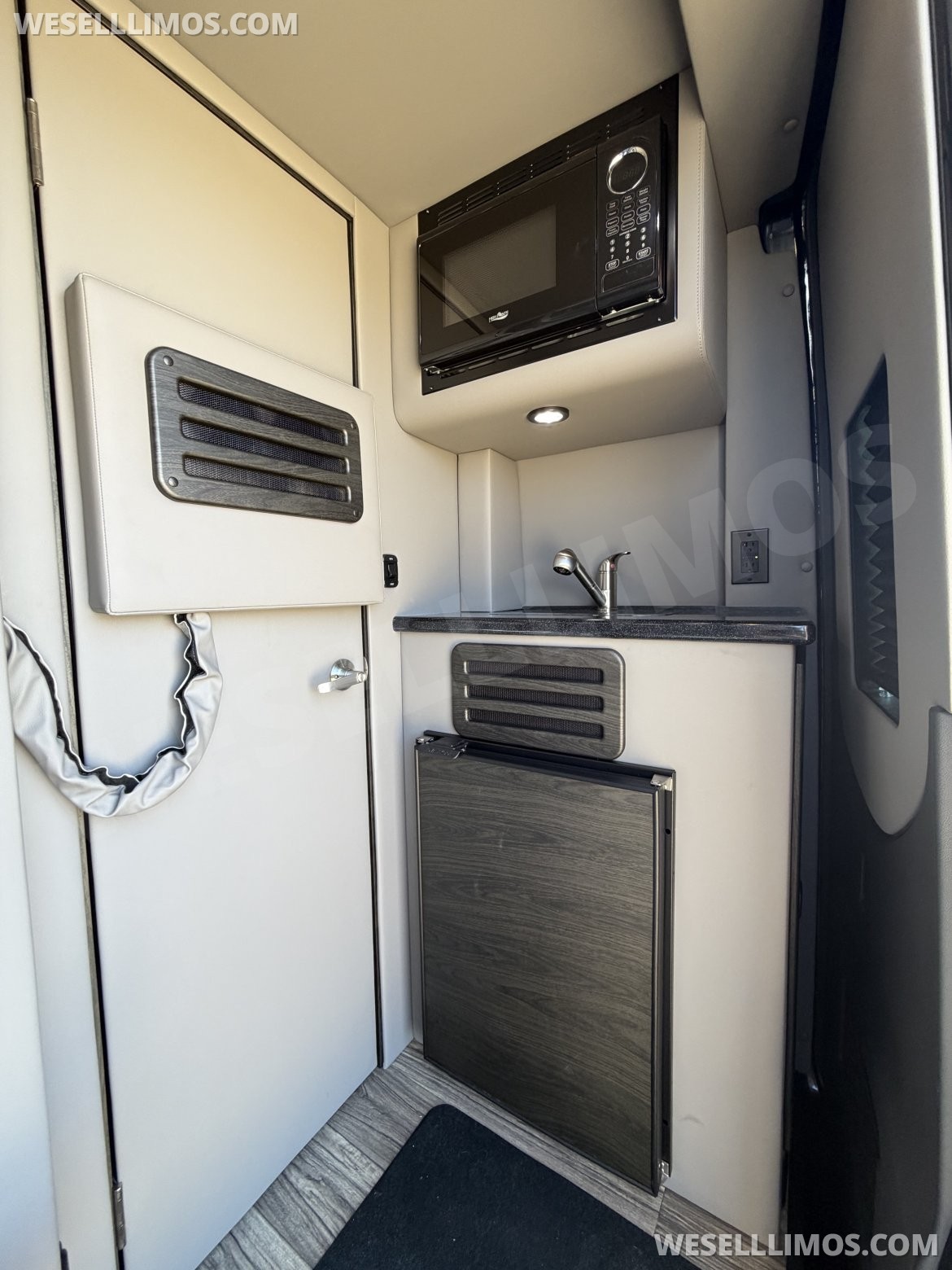 Photo of Sprinter for sale: 2024 Mercedes-Benz Midwest Automotive Designs Daycruiser D6 by Midwest Automotive Designs