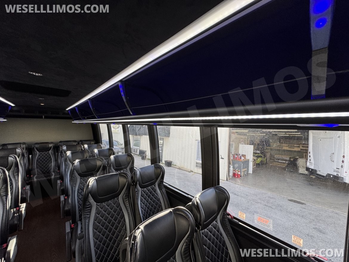 Photo of Shuttle Bus for sale: 2017 Ford F-550 27px Luxury Shutte 38" by Executive Coach Builders