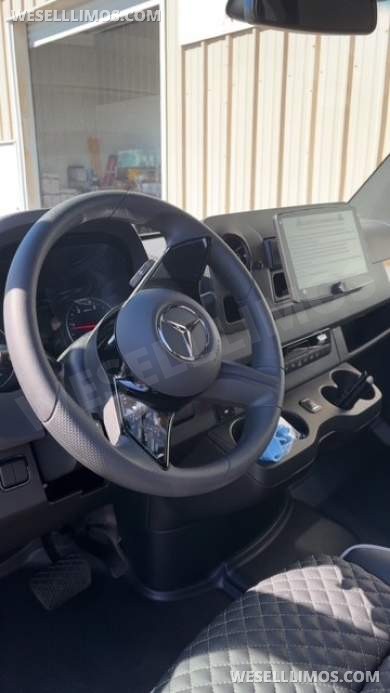 2025 Westwind Coachworks Mercedes-Benz 3500 LWB HI TOP EXT Executive Shuttle - Executive Shuttle for Sale in Sarasota, FL - Photo 2