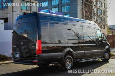 2023 Westwind Coachworks Mercedes-Benz Sprinter 3500 Sprinter - Sprinter for Sale in Richmond, VA - Photo 4