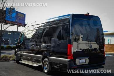 2023 Westwind Coachworks Mercedes-Benz Sprinter 3500 Sprinter - Sprinter for Sale in Richmond, VA - Photo 5