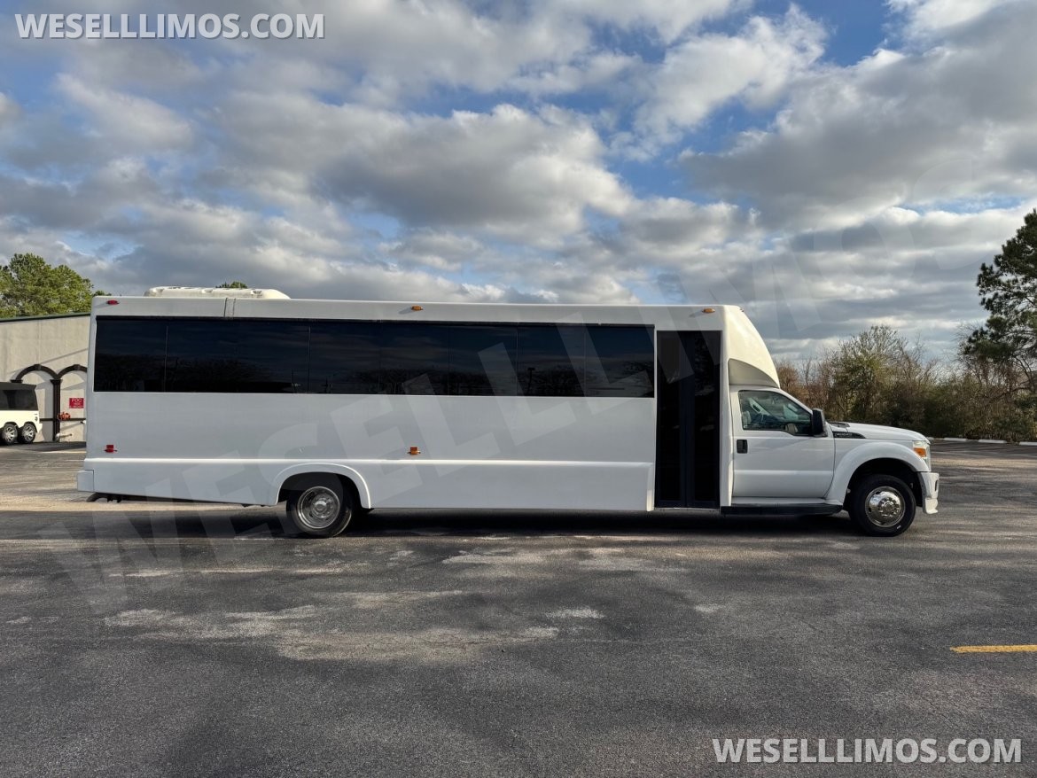 Photo of Limo Bus for sale: 2016 Ford F550