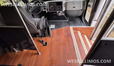 2014 My factory International Executive Shuttle Bus - Shuttle Bus for Sale in Los Angeles, CA - Photo 8