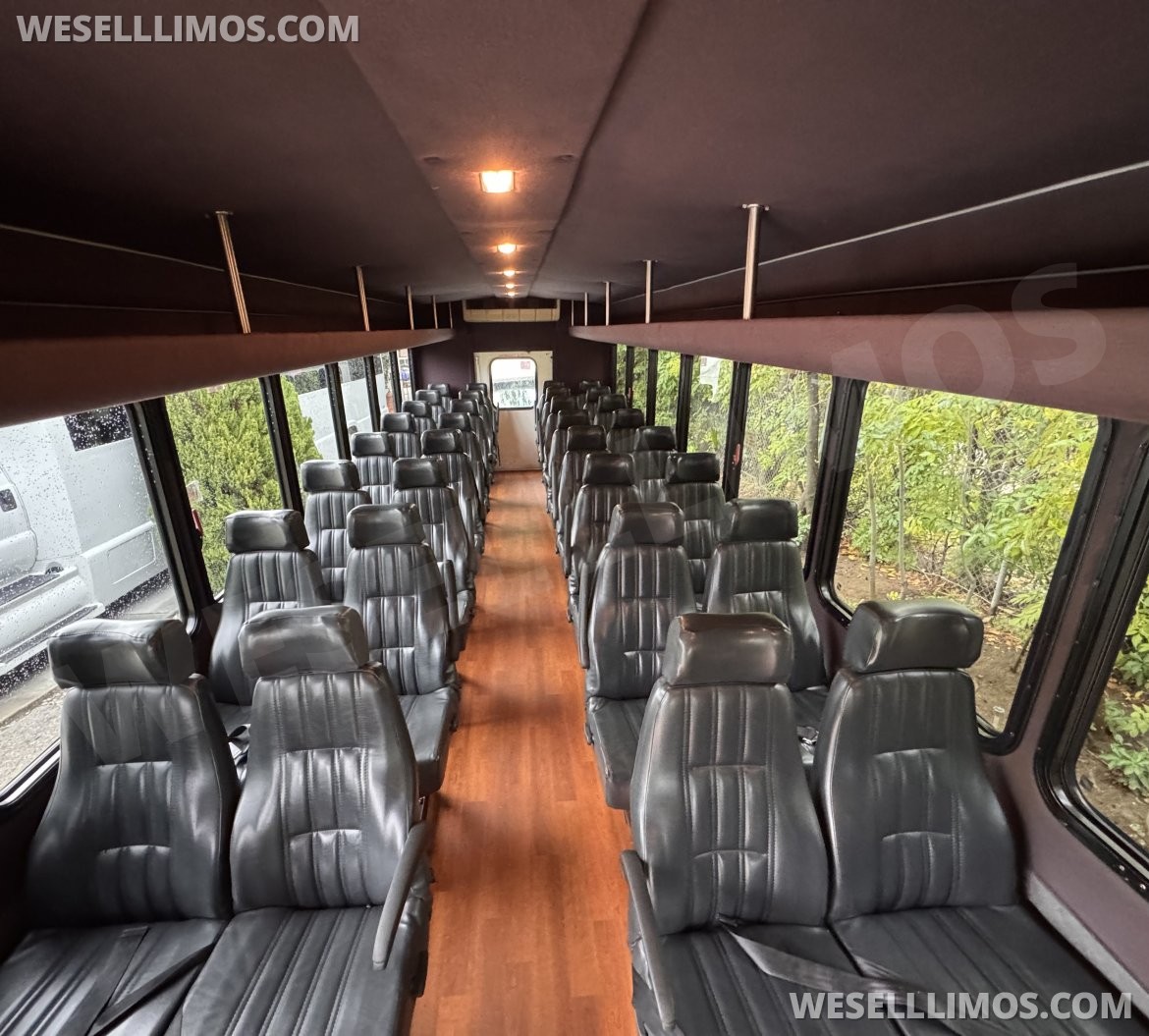 Photo of Shuttle Bus for sale: 2014 International Executive 30" by My factory