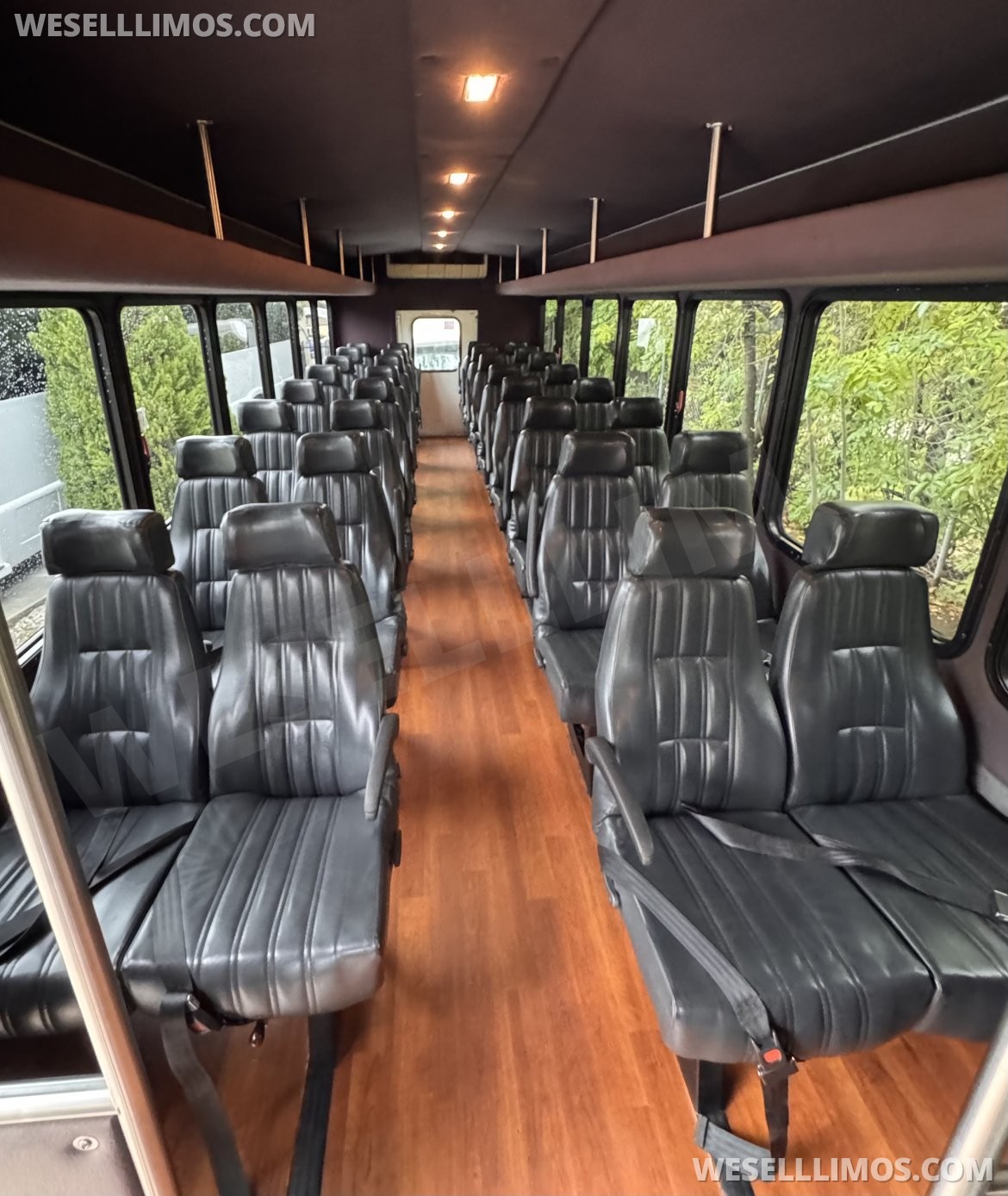 Photo of Shuttle Bus for sale: 2014 International Executive 30" by My factory