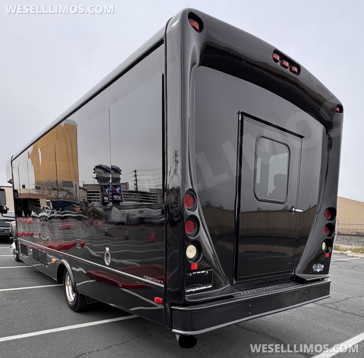 Photo of Shuttle Bus for sale: 2014 International Executive 30" by My factory