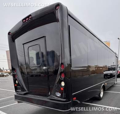 2014 My factory International Executive Shuttle Bus - Shuttle Bus for Sale in Los Angeles, CA - Photo 21