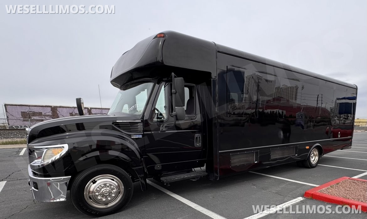 Shuttle Bus for sale: 2014 International Executive 30" by My factory