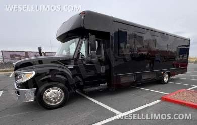 2014 My factory International Executive Shuttle Bus - Shuttle Bus for Sale in Los Angeles, CA - Photo 5