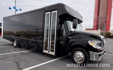 2014 My factory International Executive Shuttle Bus - Shuttle Bus for Sale in Los Angeles, CA - Photo 6