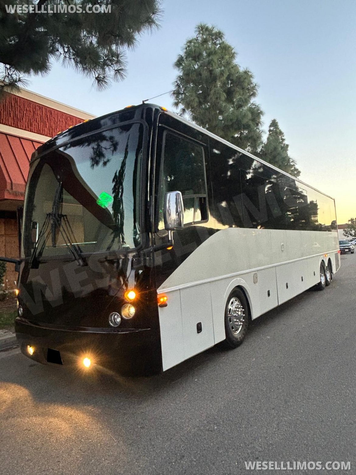 Motorcoach for sale: 2015 Freightliner CT 45 Limo Bus 45" by CT Coachworks