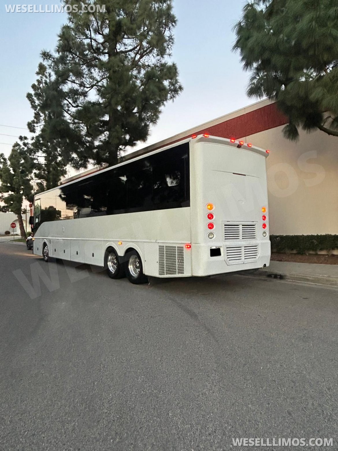 Photo of Motorcoach for sale: 2015 Freightliner CT 45 Limo Bus 45" by CT Coachworks