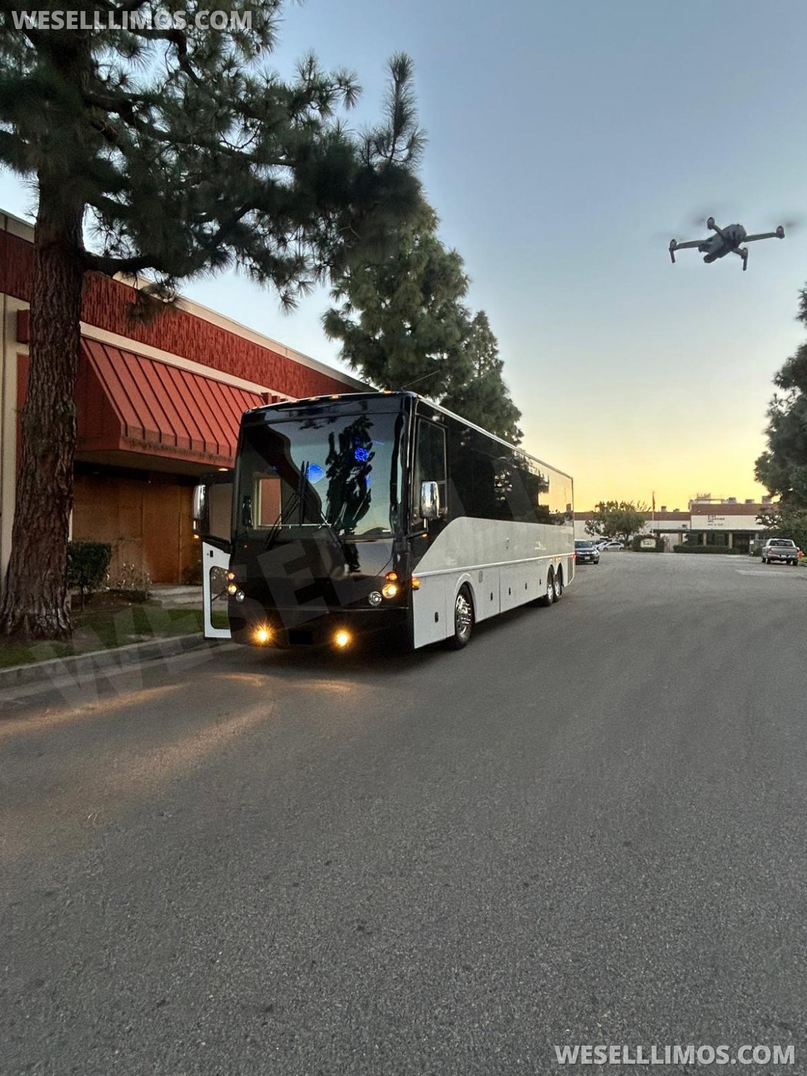 Photo of Motorcoach for sale: 2015 Freightliner CT 45 Limo Bus 45" by CT Coachworks