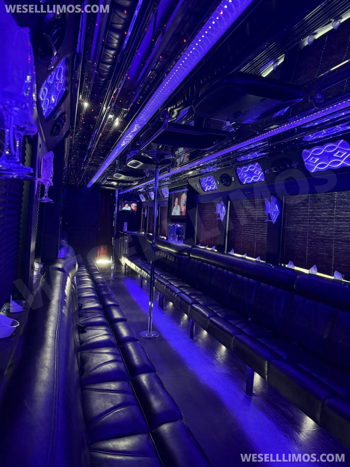 Photo of Motorcoach for sale: 2015 Freightliner CT 45 Limo Bus 45" by CT Coachworks