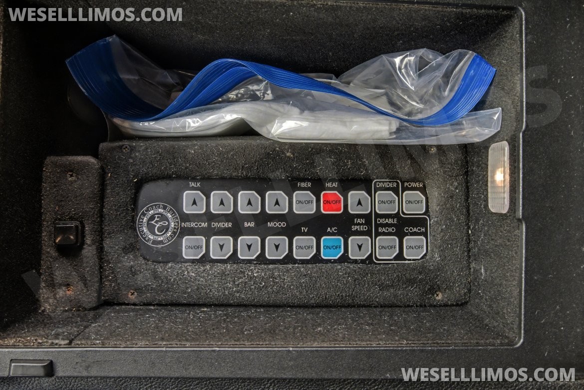 Photo of Limousine for sale: 2017 Lincoln Continental 120" by Executive Coach Builders