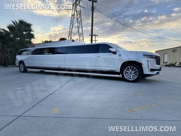 2023 Cadillac Escalade SUV Stretch for Sale in Sun valley, CA - Photo 3
