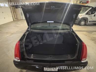 2007 Eureka Cadillac DTS Limousine - Limousine for Sale in Ogdensburg, NY - Photo 13