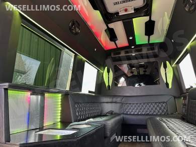 2020 Mercedes-Benz Sprinter 3500 Sprinter - Sprinter for Sale in Denver, CO - Photo 9