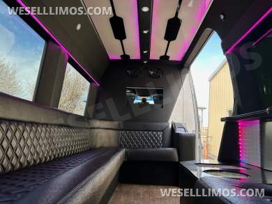 2020 Mercedes-Benz Sprinter 3500 Sprinter - Sprinter for Sale in Denver, CO - Photo 10