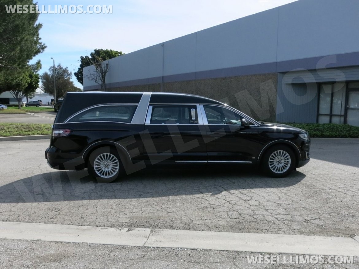 Photo of Funeral for sale: 2019 Lincoln Nautilus Grand Legacy Limited by MK Coach