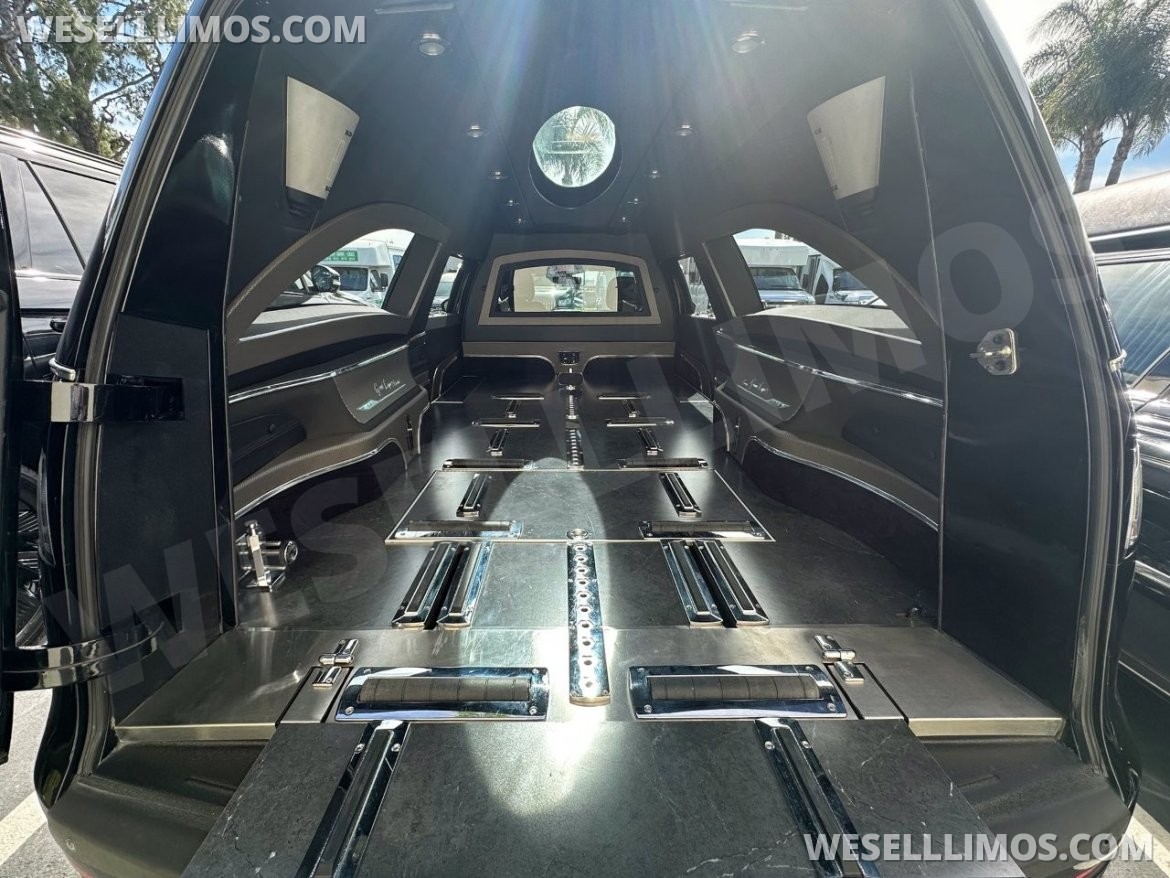 Photo of Funeral for sale: 2019 Lincoln Nautilus Grand Legacy Limited by MK Coach