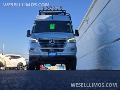 2026 Mercedes-Benz Discovery Adventure 8-Passenger Luxury Sprinter - Sprinter for Sale in Troy, OH - Photo 33