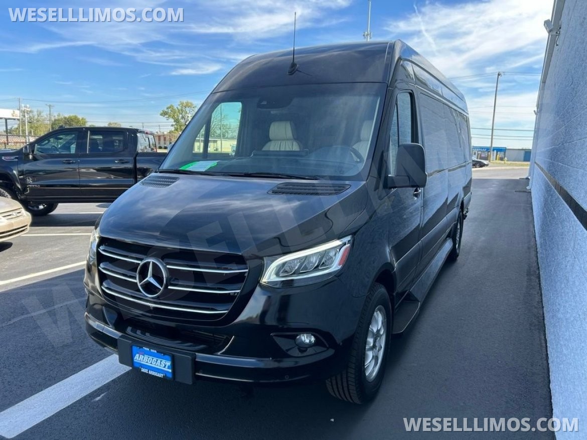 Photo of Sprinter for sale: 2021 Mercedes-Benz Luxe Cruiser Luxury Sprinter by Midwest Automotive Designs