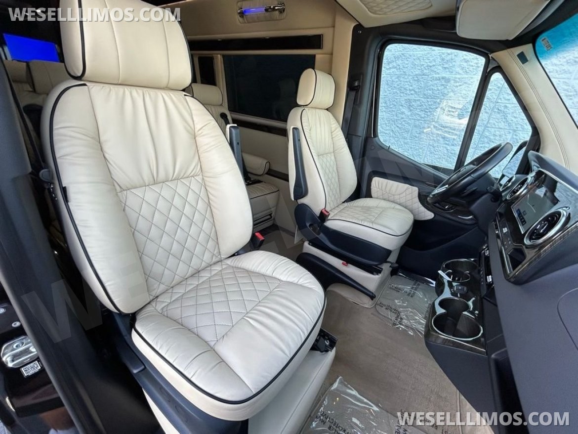Photo of Sprinter for sale: 2021 Mercedes-Benz Luxe Cruiser Luxury Sprinter by Midwest Automotive Designs