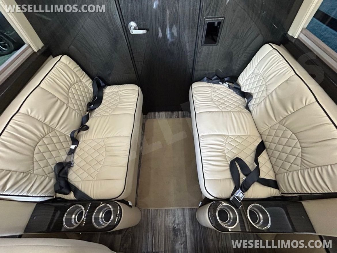 Photo of Sprinter for sale: 2021 Mercedes-Benz Luxe Cruiser Luxury Sprinter by Midwest Automotive Designs