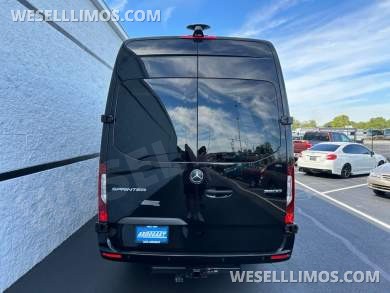 2021 Mercedes-Benz Midwest Automotive Luxe Cruiser 10-Passenger Luxury Sprinter - Sprinter for Sale in Troy, OH - Photo 12
