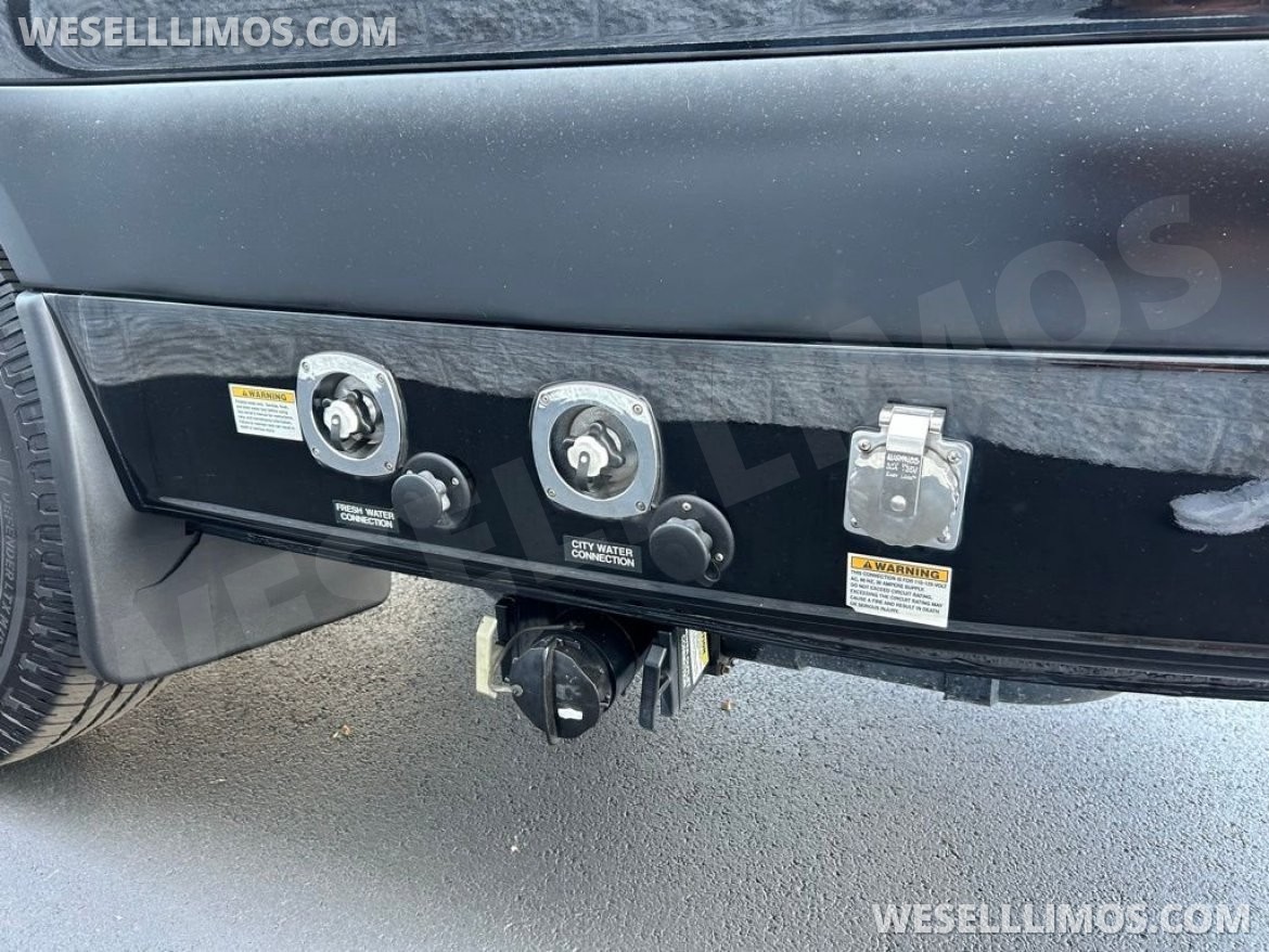 Photo of Sprinter for sale: 2021 Mercedes-Benz Discovery Executive 170" by Midwest Automotive Designs