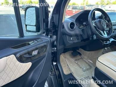 2021 Mercedes-Benz Midwest Automotive Luxe Cruiser 10-Passenger Luxury Sprinter - Sprinter for Sale in Troy, OH - Photo 20