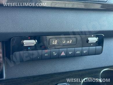 2021 Mercedes-Benz Midwest Automotive Luxe Cruiser 10-Passenger Luxury Sprinter - Sprinter for Sale in Troy, OH - Photo 28