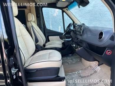 2021 Mercedes-Benz Midwest Automotive Luxe Cruiser 10-Passenger Luxury Sprinter - Sprinter for Sale in Troy, OH - Photo 33