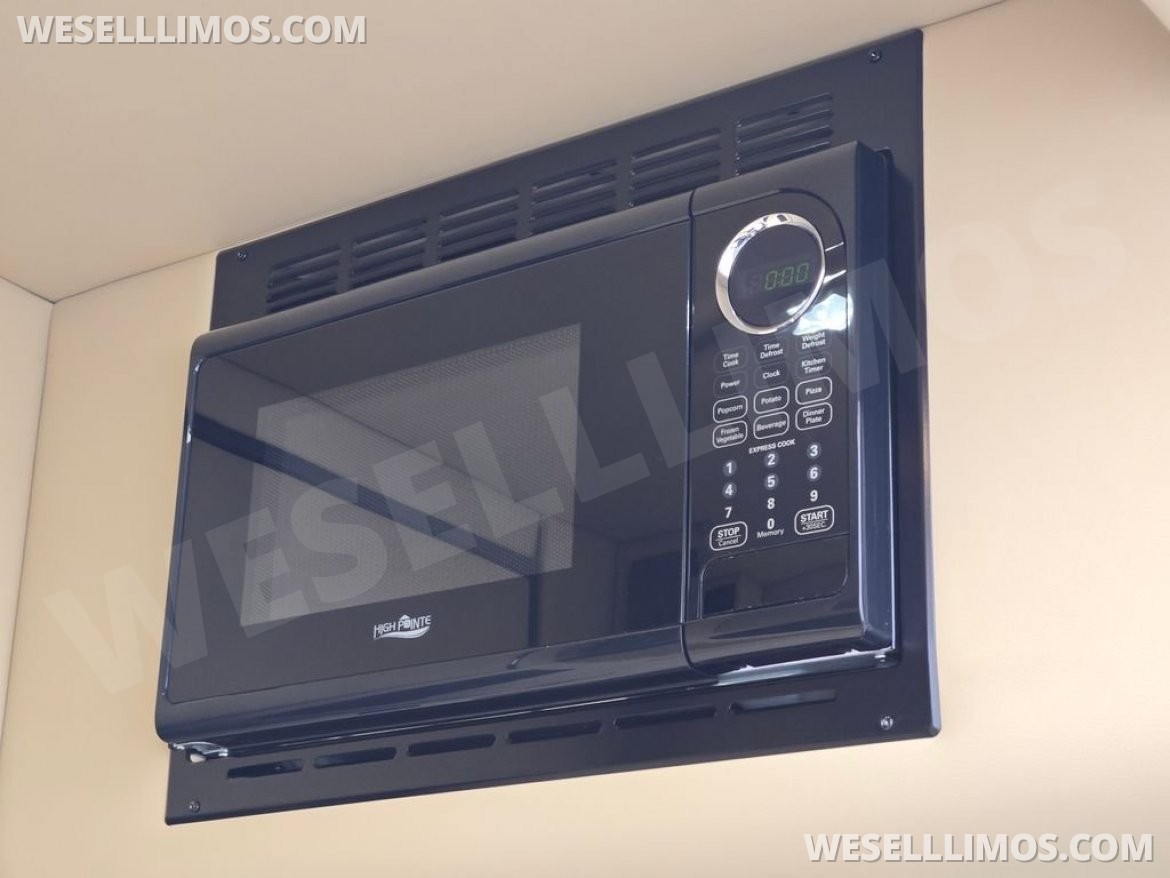 Photo of Sprinter for sale: 2020 Mercedes-Benz Luxe Cruiser by Midwest Automotive Designs