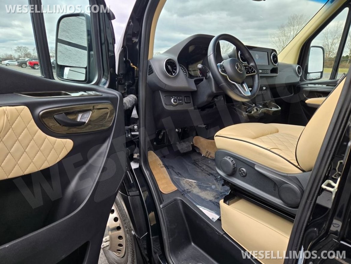 Photo of Sprinter for sale: 2020 Mercedes-Benz Luxe Cruiser by Midwest Automotive Designs