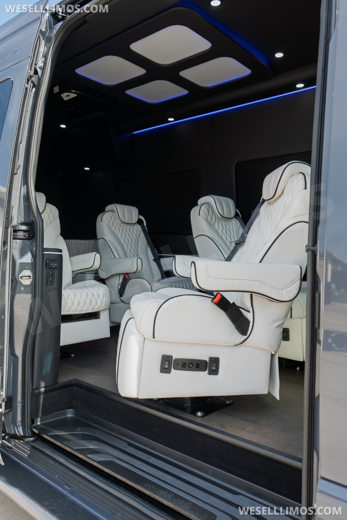 Photo of Sprinter for sale: 2025 Mercedes-Benz Sprinter 2500 290"