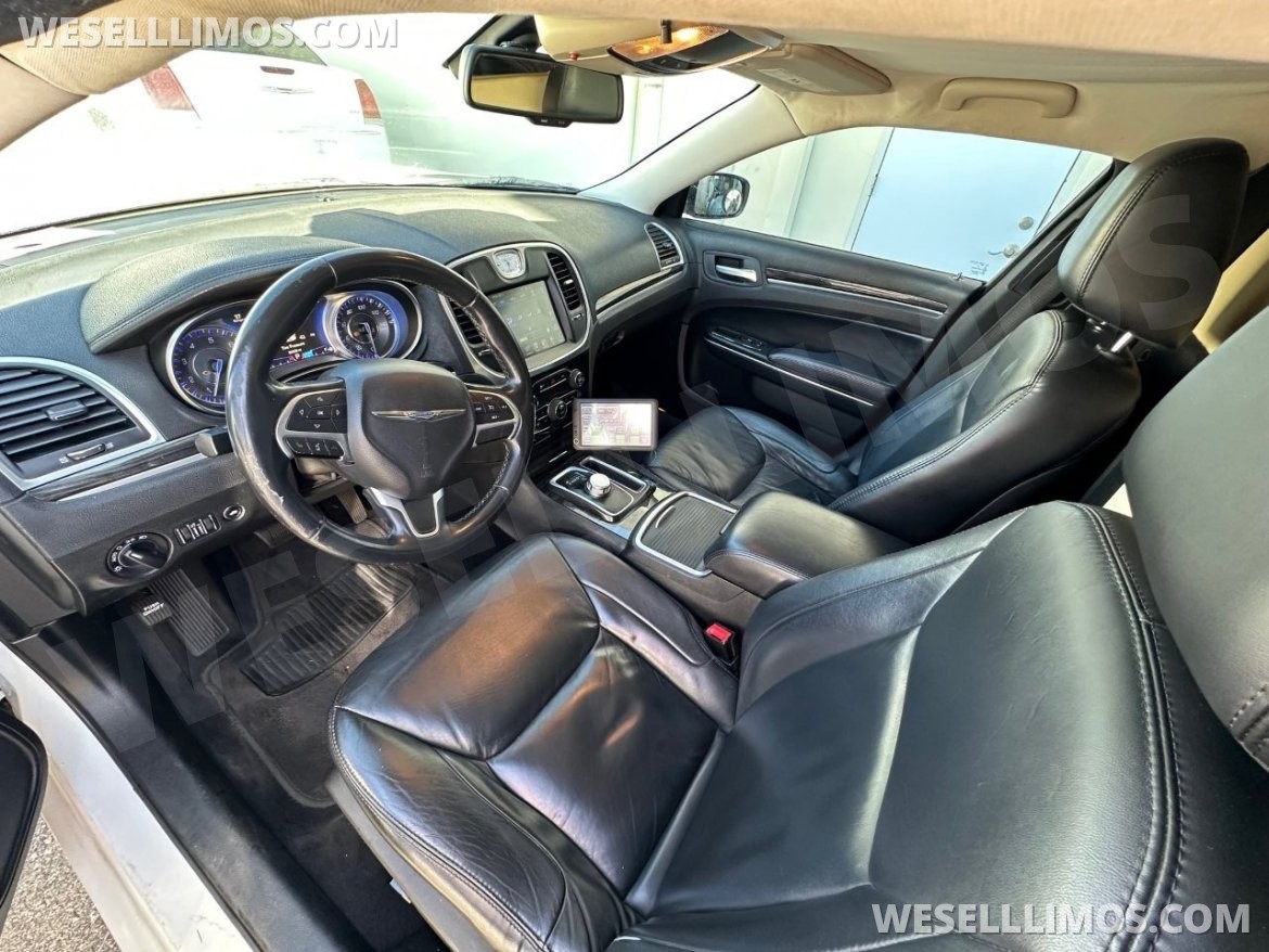 Photo of Limousine for sale: 2015 Chrysler 300 by Pinnacle Limousine