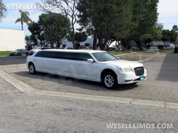 2015 Chrysler 300 Limousine for Sale in CARSON, CA - Main Photo