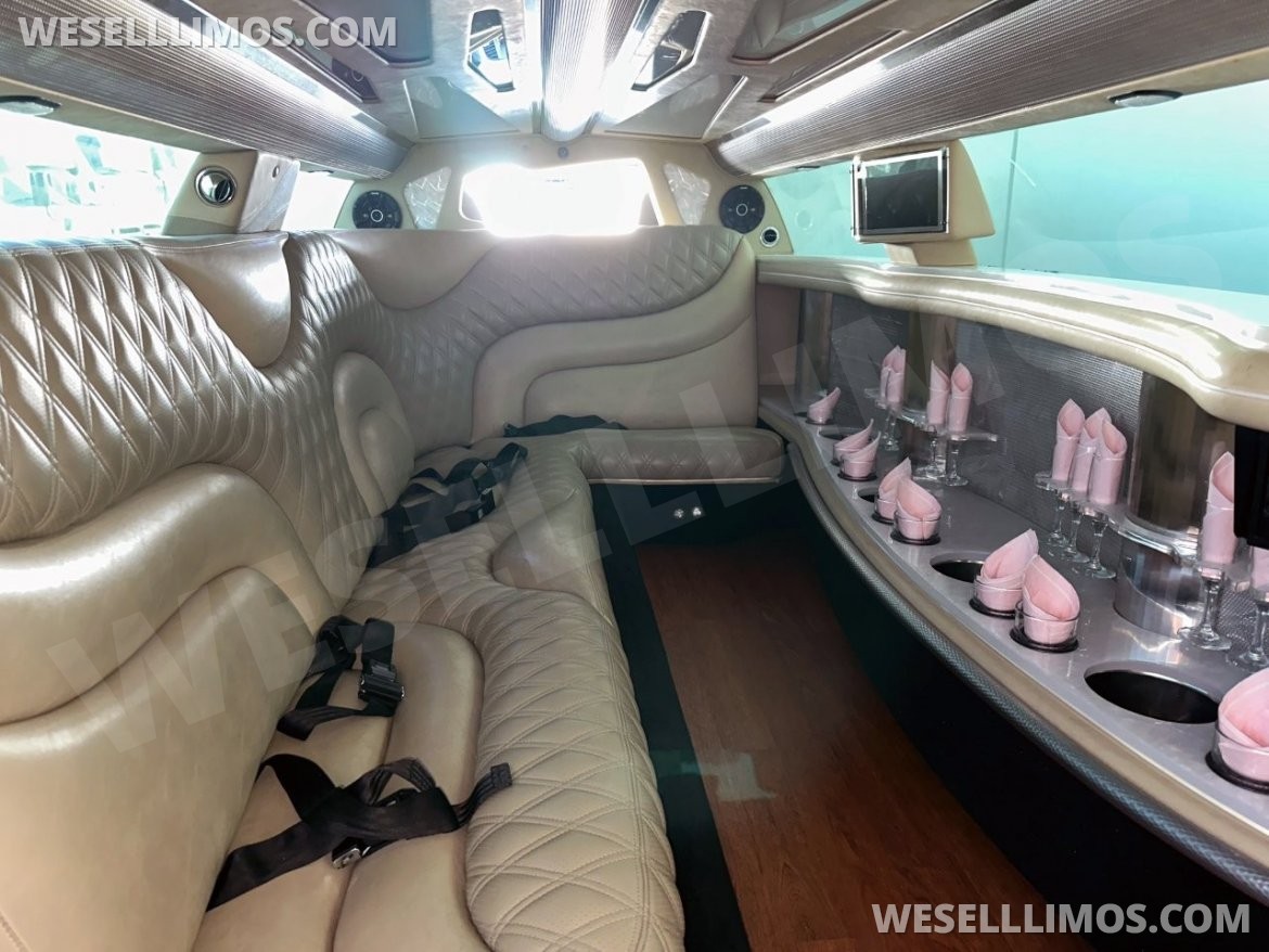 Photo of Limousine for sale: 2015 Chrysler 300 by Pinnacle Limousine