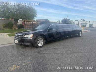 2013 Chrysler 300 Limousine Limousine for Sale in Anaheim, CA